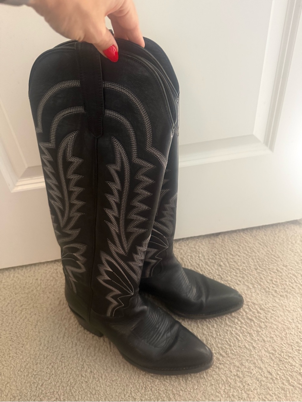 Women's Tecova Abby Black Cowboy Boots with White Stitching